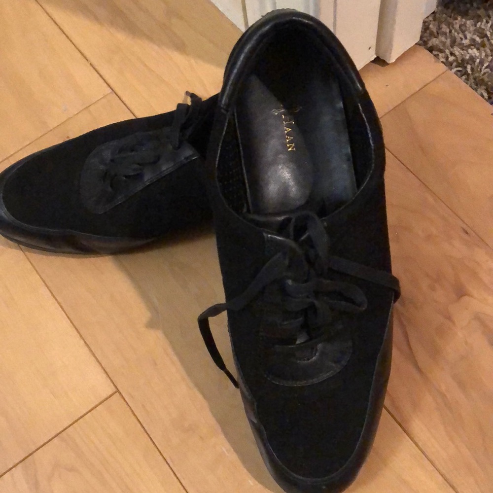 Suede and leather women’s sneakers